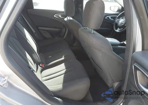 2015 Chrysler 200 Limited из США, поврежденный, VIN 1C3CCCAB5FN670987